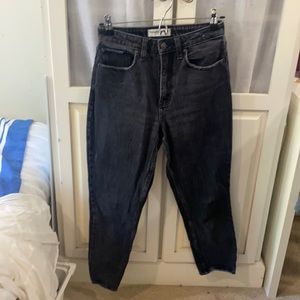 Black High Rise Mom Jean